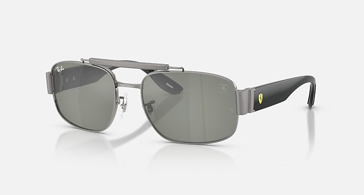Ray-Ban RB3797M SCUDERIA FERRARI COLLECTION Gunmetal; Grey with Green Mirror Silver Solid Color - Mirror lenses - Quarter