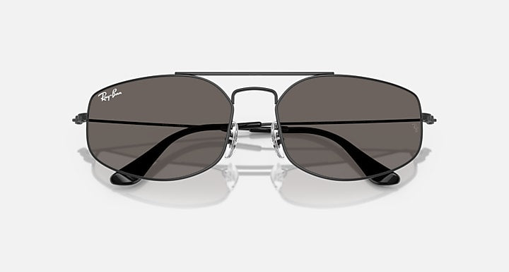 Ray-Ban EXPLORER V Black with Dark Grey Solid Color lenses - Closed Front