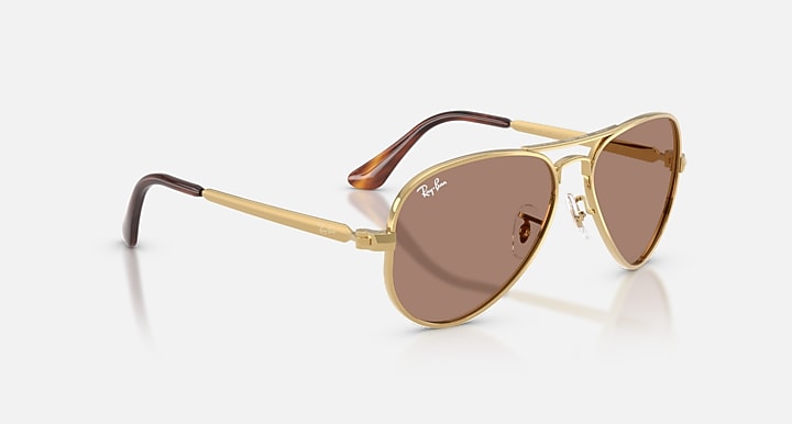 Ray-Ban AVIATOR MAX HOLIDAY LIMITED Gold with Light Violet Solid Color lenses - Alternative