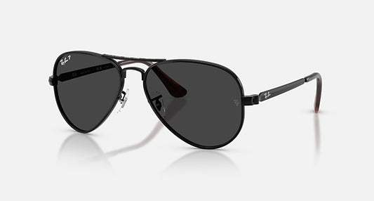 Ray-Ban AVIATOR MAX Black with Black Polarized Solid Color lenses - Quarter