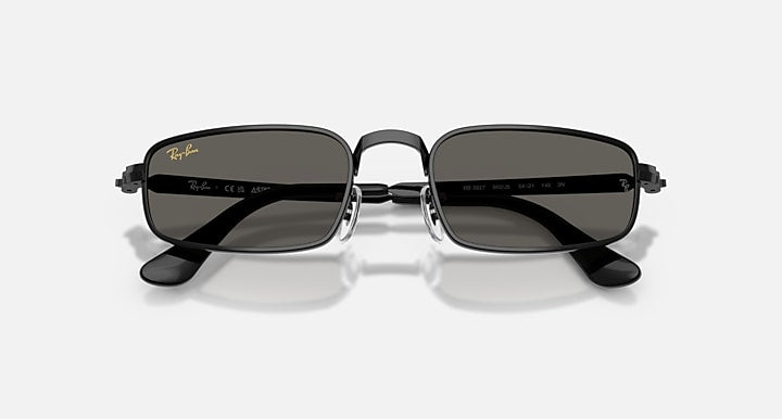 Ray-Ban RB3927 BY A$AP ROCKY Black with Ultra Black Solid Color lenses - Closed Front