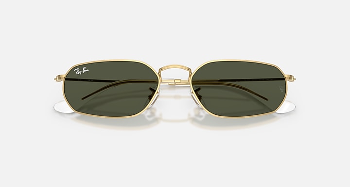 Ray-Ban RB3947 Arista Gold with Green Solid Color lenses - Closed Front