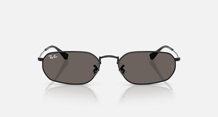 Ray-Ban RB3947 Black with Dark Grey Solid Color lenses - Front