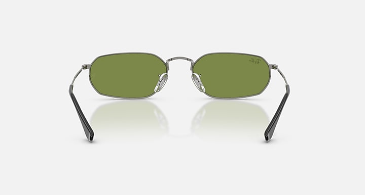 Ray-Ban RB3947 Gunmetal with Green Solid Color lenses - Back