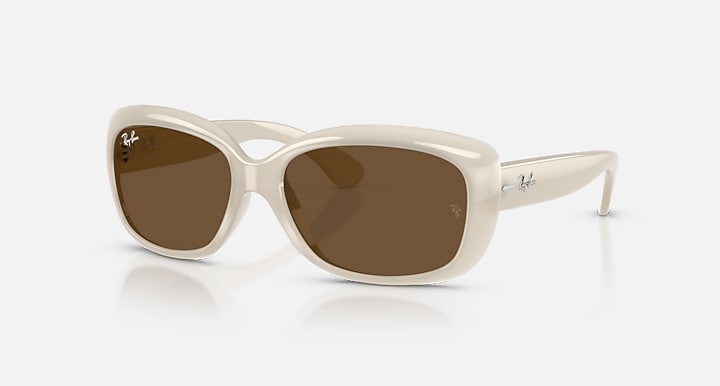Ray-Ban JACKIE OHH Opal Ivory with Dark Brown Solid Color lenses - Quarter
