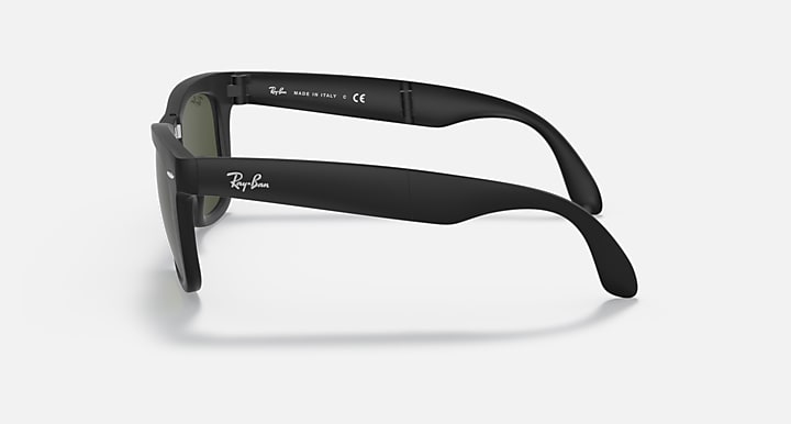 Ray-Ban WAYFARER FOLDING CLASSIC Black with G-15 Green Solid Color lenses - Lateral