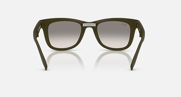 Ray-Ban WAYFARER FOLDING CLASSIC ONLINE ONLY LIMITED Matte Military Green with Clear Gradient Grey Gradient lenses - Back