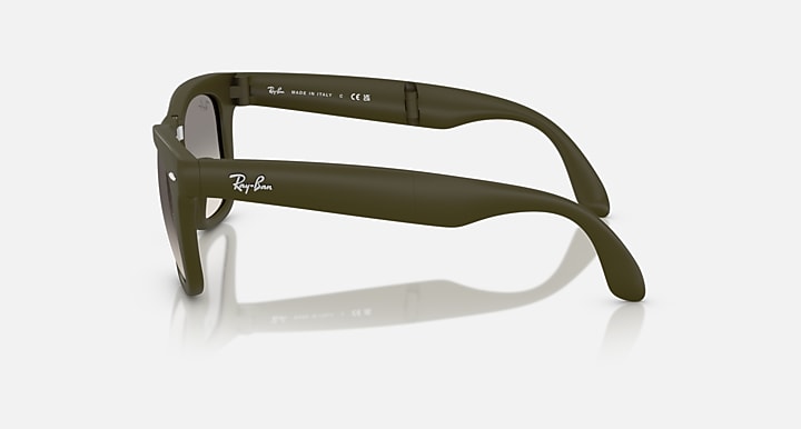 Ray-Ban WAYFARER FOLDING CLASSIC ONLINE ONLY LIMITED Matte Military Green with Clear Gradient Grey Gradient lenses - Lateral