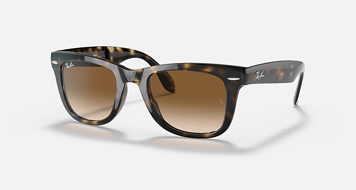 Ray-Ban WAYFARER FOLDING CLASSIC Light Havana with Light Brown Gradient Gradient lenses - Quarter