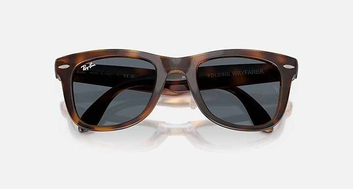 Ray-Ban WAYFARER FOLDING CLASSIC Havana with Blue Solid Color lenses - Closed Front
