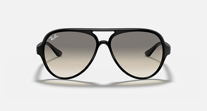 Ray-Ban CATS 5000 CLASSIC Black with Light Grey Gradient Gradient lenses - Front