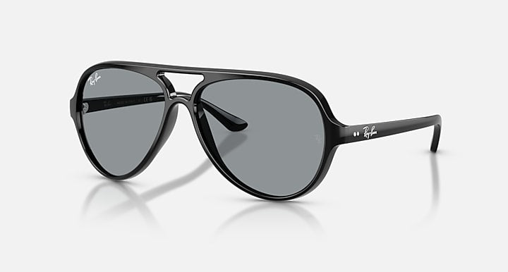 Ray-Ban CATS 5000 CLASSIC SUMMER CAPSULE Black with Grey Solid Color lenses - Quarter