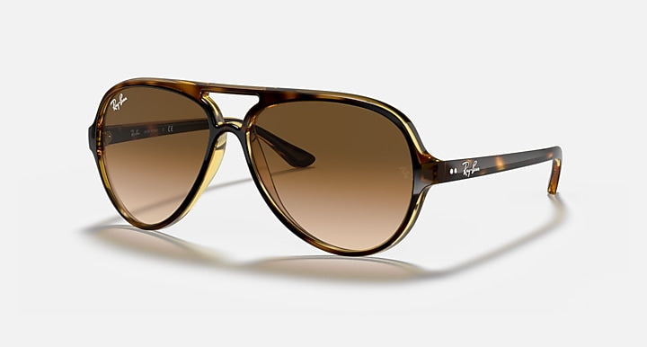 Ray-Ban CATS 5000 CLASSIC Light Havana with Light Brown Gradient Gradient lenses - Quarter