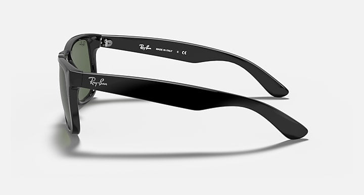 Ray-Ban JUSTIN CLASSIC Black with G-15 Green Solid Color lenses - Lateral