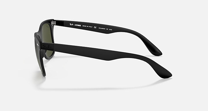 Ray-Ban WAYFARER LITEFORCE Black with G-15 Green Polarized Solid Color lenses - Lateral