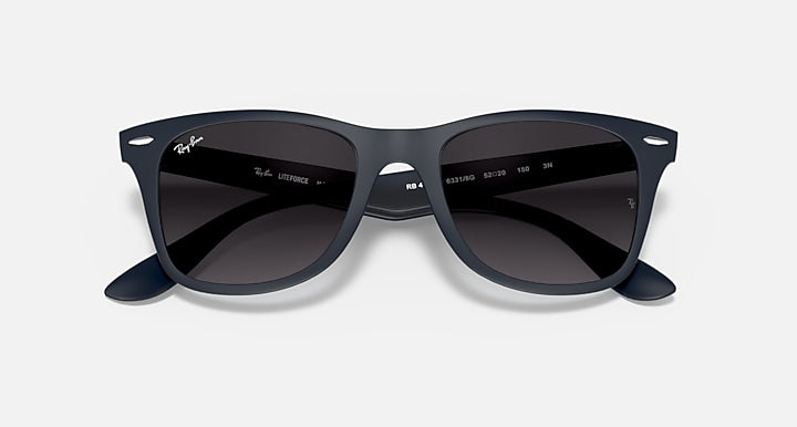 Ray-Ban WAYFARER LITEFORCE Blue with Grey Gradient Gradient lenses - Closed Front