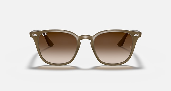Ray-Ban RB4258 Beige; Light Brown with Brown Gradient Gradient lenses - Front