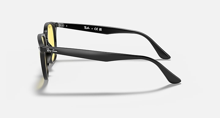 Ray-Ban RB4259 Black with Yellow Classic Solid Color lenses - Lateral