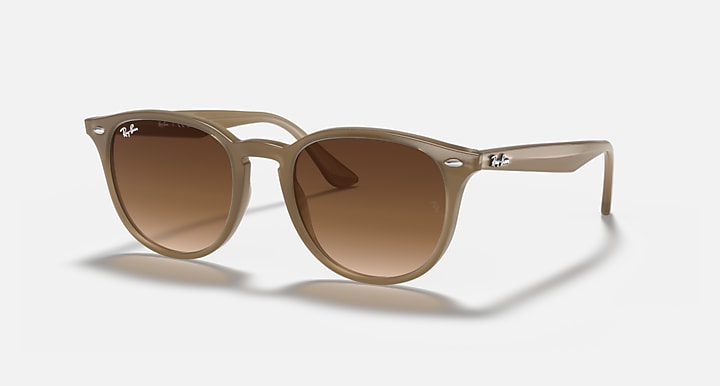 Ray-Ban RB4259 Beige; Light Brown with Brown Gradient Gradient lenses - Quarter