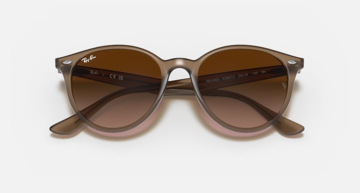 Ray-Ban RB4305 Beige with Brown Gradient Gradient lenses - Closed Front