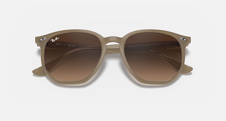 Ray-Ban RB4306 Beige with Dark Brown Gradient lenses - Closed Front
