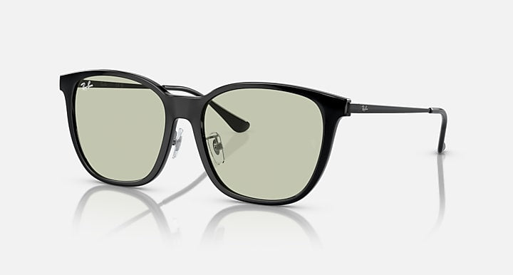 Ray-Ban RB4333D Black with Green Solid Color lenses - Quarter