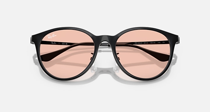 Ray-Ban RB4334D Black with Light Pink Solid Color lenses - Closed Front