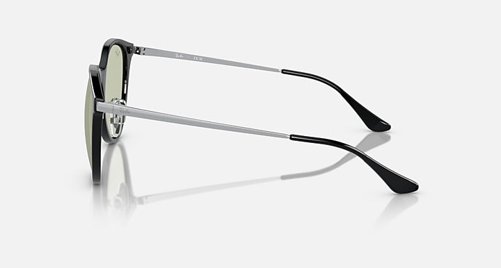 Ray-Ban RB4334D Black with Green Solid Color lenses - Lateral