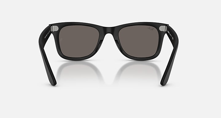 Ray-Ban WAYFARER EASE Matte Black with Dark Grey Solid Color lenses - Back