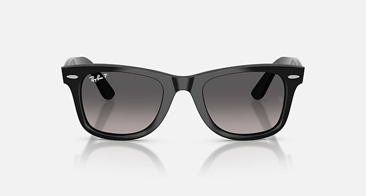 Ray-Ban WAYFARER EASE Black with Gradient Grey Polarized Gradient lenses - Front