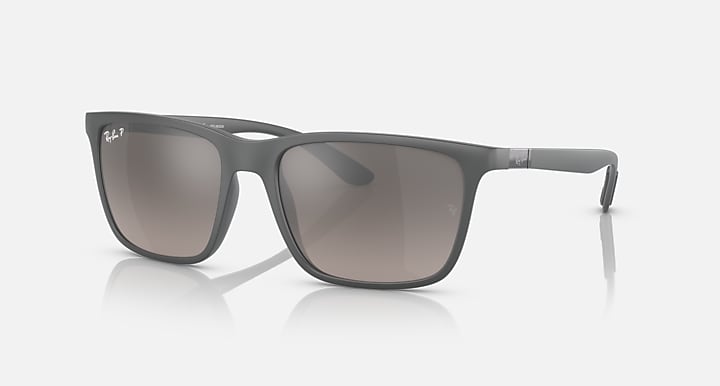 Ray-Ban RB4385 POLARIZED+ LENSES Grey with Grey Polarized+ Polarized+ lenses - Quarter