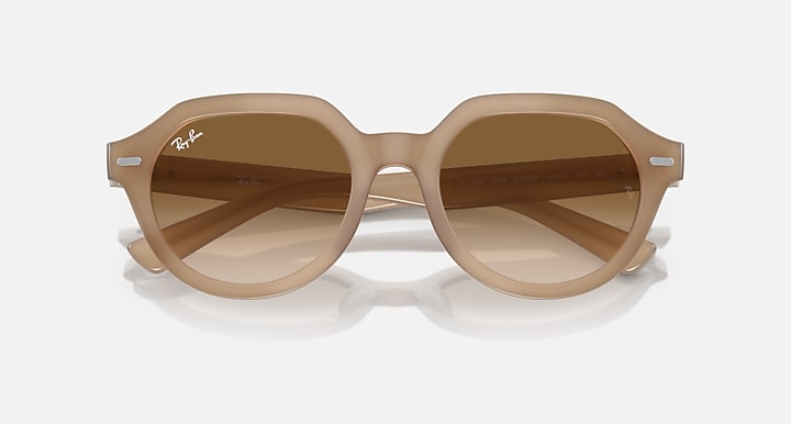 Ray-Ban GINA Turtledove with Brown Gradient lenses - Closed Front