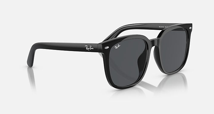 Ray-Ban RB4401D Black with Dark Grey Solid Color lenses - Alternative