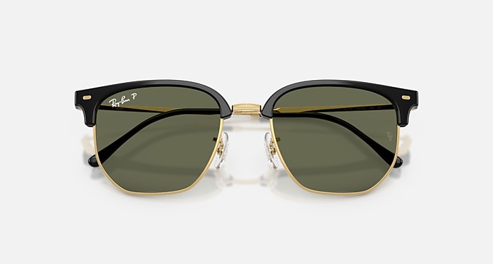 Ray-Ban NEW CLUBMASTER Black On Arista; Arista with Polarized Green Solid Color lenses - Closed Front
