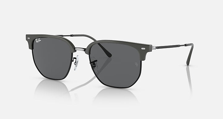 Ray-Ban NEW CLUBMASTER Grey On Black; Black with Dark Grey Solid Color lenses - Quarter