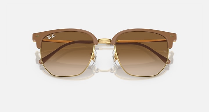 Ray-Ban NEW CLUBMASTER Beige On Gold; Gold with Light Brown Gradient lenses - Closed Front