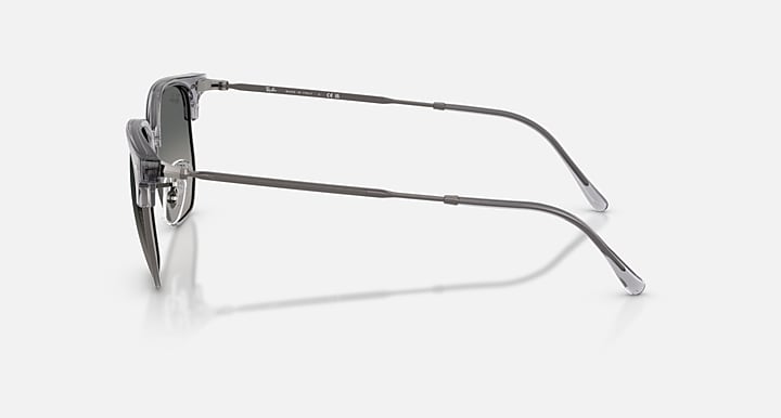 Ray-Ban NEW CLUBMASTER Transparent Gray On Gunmetal; Gunmetal with Light Grey Gradient Dark Grey Gradient lenses - Lateral