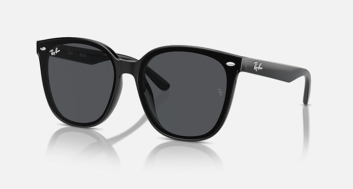 Ray-Ban RB4423D Black with Dark Grey Solid Color lenses - Quarter