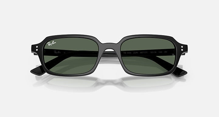 Ray-Ban ZURI BIO-BASED Black with Dark Green Solid Color lenses - Closed Front