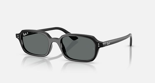 Ray-Ban ZURI BIO-BASED Black with Dark Grey Polarized Solid Color lenses - Quarter