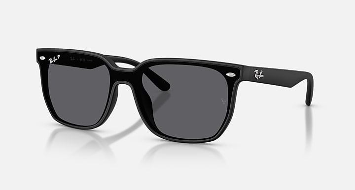 Ray-Ban RB4466D Matte Black with Polarized Grey Solid Color lenses - Quarter