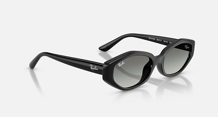 Ray-Ban RB4473D Black with Gradient Grey Gradient lenses - Alternative
