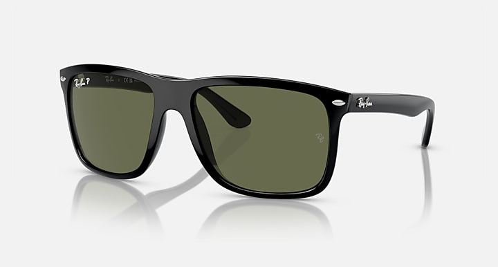 Ray-Ban BOYFRIEND TWO Black with Green Polarized Solid Color lenses - Quarter