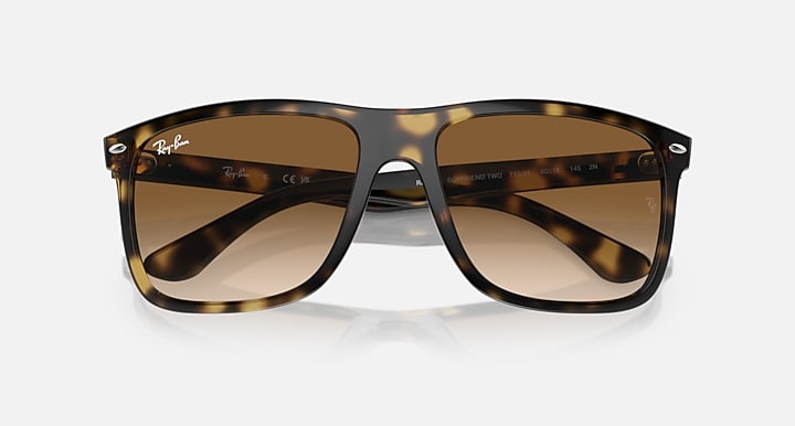 Ray-Ban BOYFRIEND TWO Havana with Light Brown Gradient lenses - Closed Front