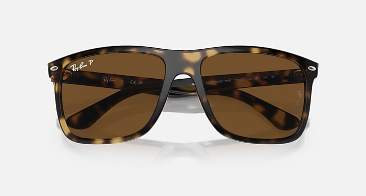 Ray-Ban BOYFRIEND TWO Havana with Brown Polarized Solid Color lenses - Closed Front