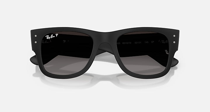 Ray-Ban MEGA WAYFARER LITEFORCE Sand Black with Grey Gradient Polarized Gradient lenses - Closed Front