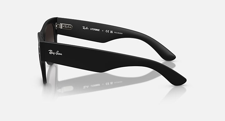 Ray-Ban MEGA WAYFARER LITEFORCE Sand Black with Grey Gradient Polarized Gradient lenses - Lateral