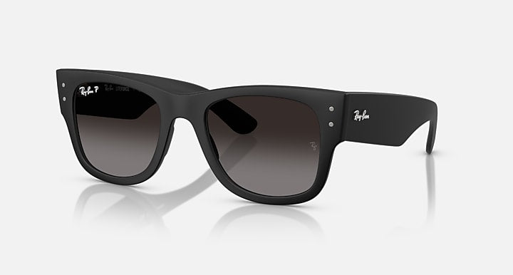 Ray-Ban MEGA WAYFARER LITEFORCE Sand Black with Grey Gradient Polarized Gradient lenses - Quarter