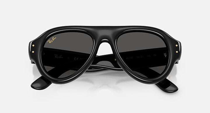 Ray-Ban AVIATOR PUFFER Black with Ultra Black Solid Color lenses - Closed Front