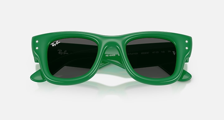 Ray-Ban WAYFARER PUFFER CRYSTAL EDITION Green & Strass with Ultra Black Solid Color lenses - Closed Front
